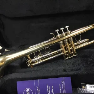 Markenware BACH TR501 Bb-Trompete inkl. Etui, lackiert