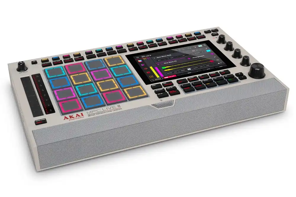Preis Gesenkt AKAI MPC Live III Retro Music Production Center