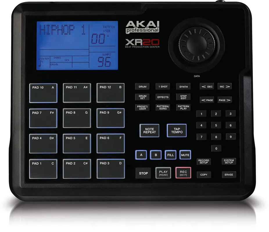 Akai XR20 Beat Production Station Top-Angebot