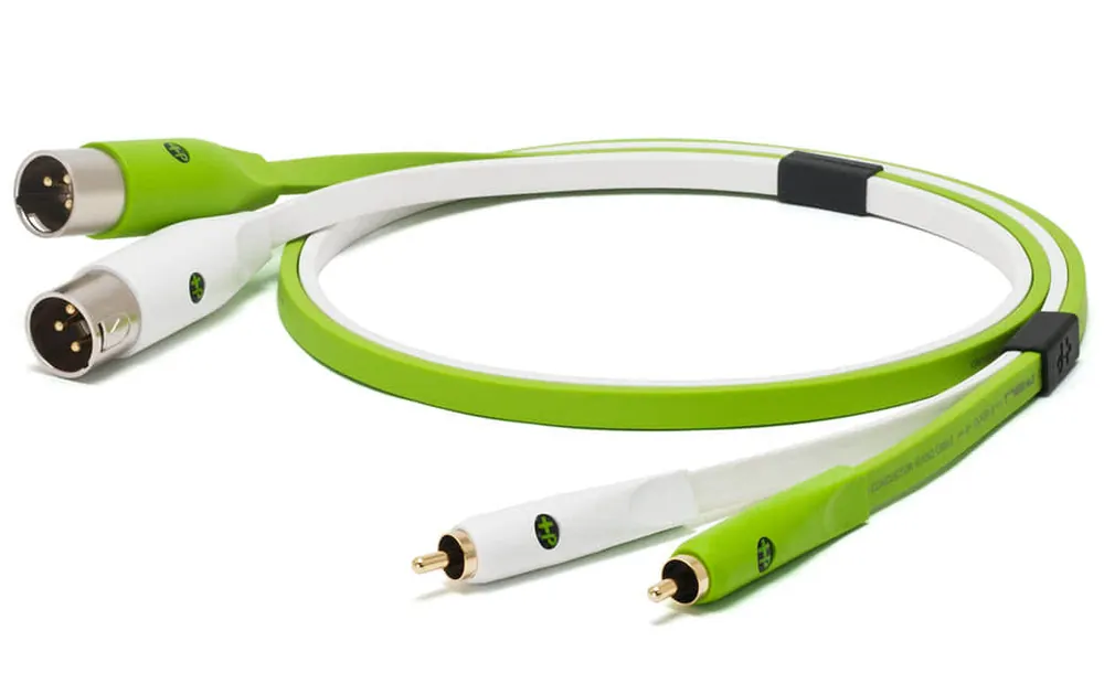Solange Der Vorrat Reicht Oyaide Neo d+ - Cinch - 2x XLR Male