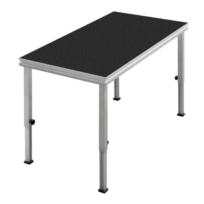 SHOWGEAR Mammoth Dex 2x1m, Ohne Beine, 750 kg/m² Beliebt