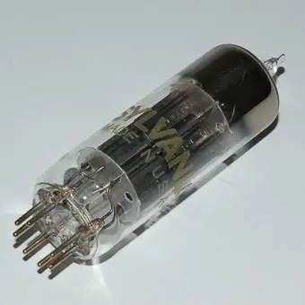 EZ90 (6X4) Gleichrichter Röhre nos Echt